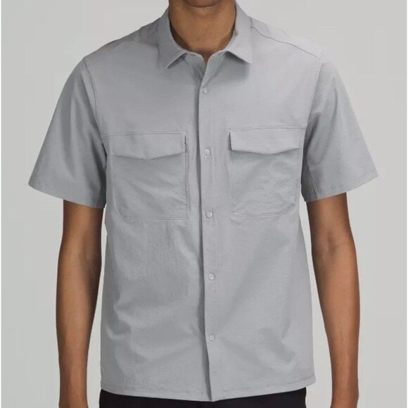 Lululemon Men’s Double Pocket Overshirt Short Sleeve Snap Button Gray Large - Picture 1 of 9